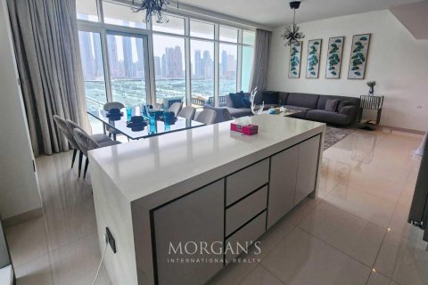 Квартира с 3 спальнями в EMAAR Beachfront, ОАЭ №76868 6