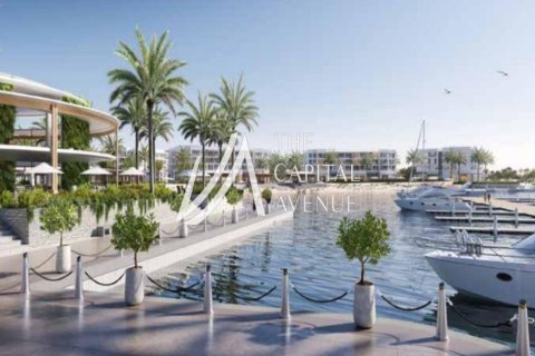 4 bedrooms Villa in Abu Dhabi, UAE No. 86479 6