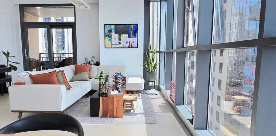 2 bedrooms Apartment in Dubai, UAE No. 149288