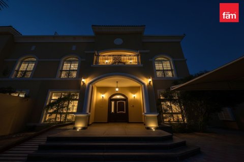 5 غرفة نوم  فيلا في البرشاء, الإمارات العربية المتحدة رقم 149293