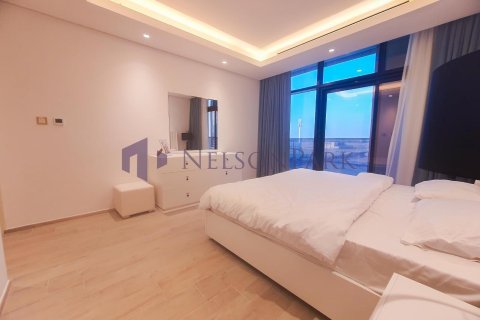 3 bedrooms Apartment in Lusail, Qatar No. 57880 7