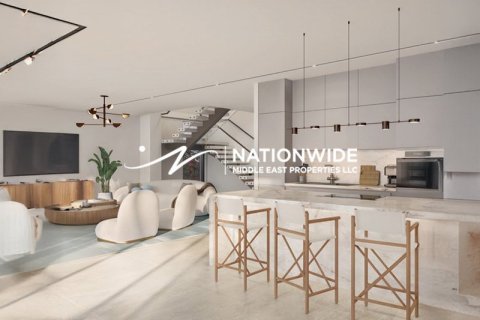 5 bedrooms Villa in Abu Dhabi, UAE No. 136194 4