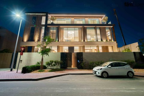 5 bedrooms Villa in Al Wasl, UAE No. 142395 31