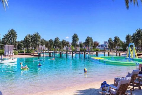 4 bedrooms Villa in Dubai, UAE No. 142394 9