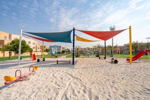 Townhouse de 4 dormitorios en Al Reef, UAE No. 144935 24