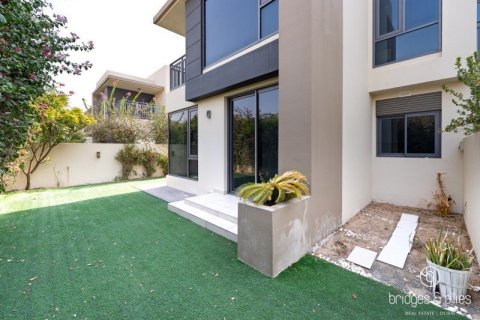4 bedrooms Villa in Dubai Hills Estate, UAE No. 144930 11