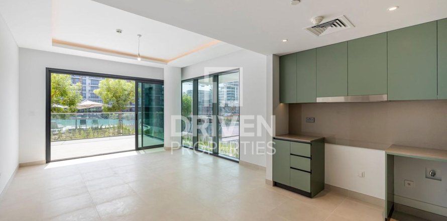 2 bedrooms Apartment in City Walk, UAE No. 137680