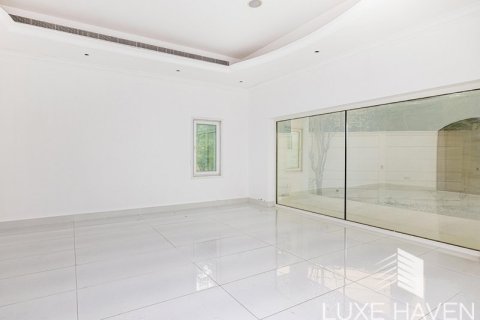 6 غرفة نوم  فيلا في Sector W, الإمارات العربية المتحدة رقم 10636 25