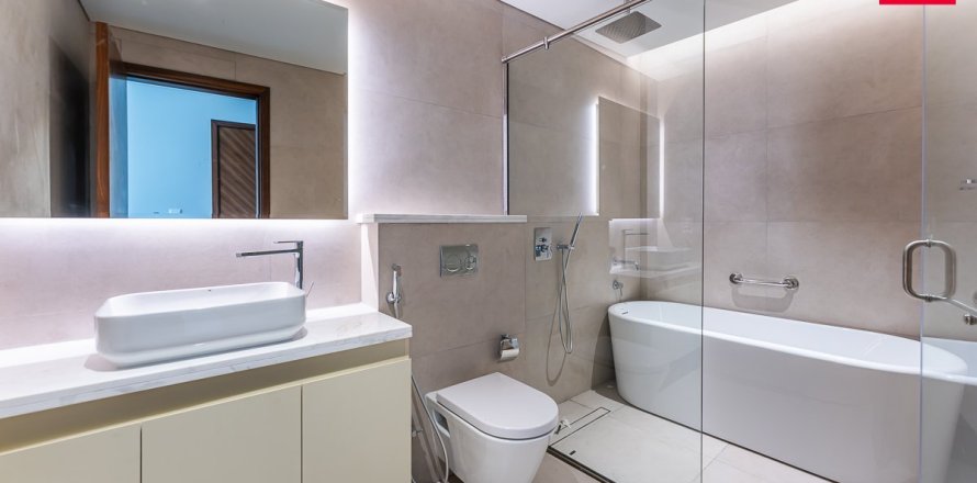 2 bedrooms Apartment in Dubai, UAE No. 45114