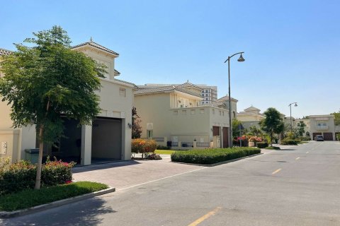 2 bedrooms Apartment in AZIZI PLAZA  No. 133040 24