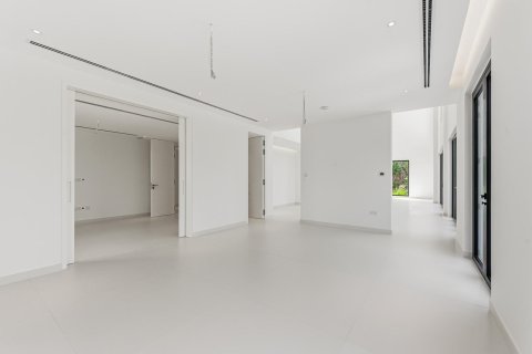 Вилла с 4 спальнями в Jumeirah Islands, ОАЭ №208691 12