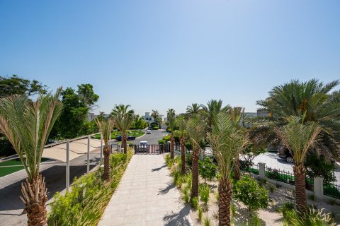Вилла с 4 спальнями в Jumeirah Islands, ОАЭ №208691 30
