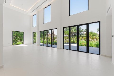 Вилла с 4 спальнями в Jumeirah Islands, ОАЭ №208691 7