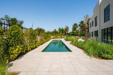 Вилла с 4 спальнями в Jumeirah Islands, ОАЭ №208691 31