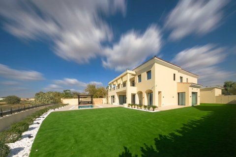 Villa de 6 chambres à Arabian Ranches, UAE No. 208693 3