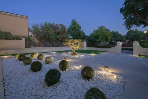 Villa de 6 chambres à Arabian Ranches, UAE No. 208693 25