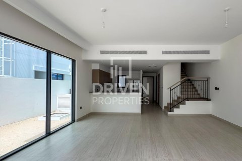 5 bedrooms Townhouse in Damac Lagoons, UAE No. 191544 7