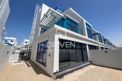 5 bedrooms Townhouse in Damac Lagoons, UAE No. 191544 5