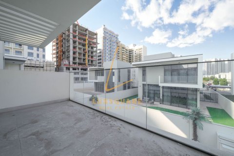 4 bedrooms Villa in Murooj Al Furjan, UAE No. 165316 24