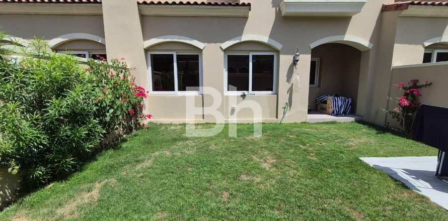 Townhouse de 3 dormitorios No. 114452