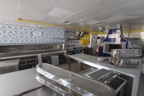 800مربع، محل تجاري في Airport Road, الإمارات العربية المتحدة رقم 79582 5