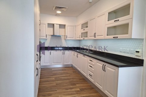 3 bedrooms Apartment in Lusail, Qatar No. 57321 2
