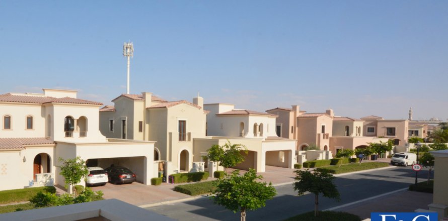 Villa de 4 dormitorios en Samara, UAE No. 94889