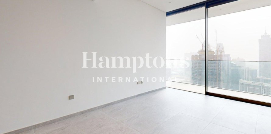 Apartment de 4 dormitorios en Marasi Business Bay, UAE No. 202955
