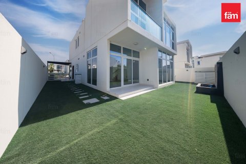 Villa de 6 chambres No. 126900 3