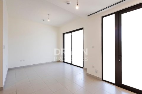 Villa de 3 dormitorios en EMAAR South, UAE No. 137915 8