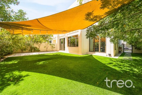 Townhouse de 4 dormitorios en Mira Oasis 2, UAE No. 173568