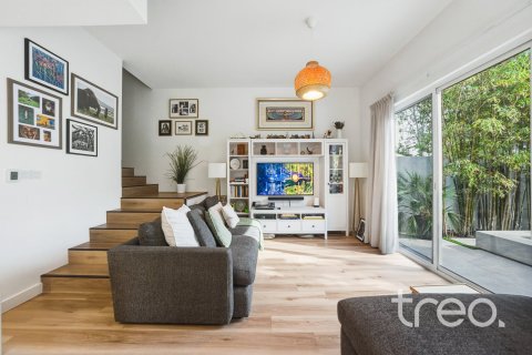 Villa de 4 dormitorios en Mudon, UAE No. 173570 5