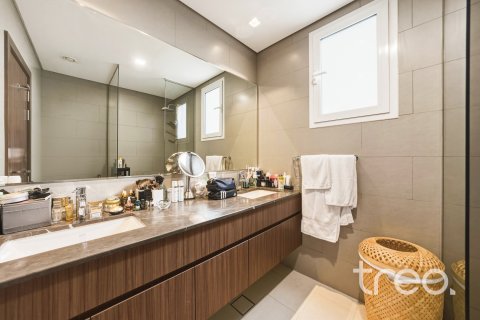 Villa de 4 dormitorios en Mudon, UAE No. 173570 14