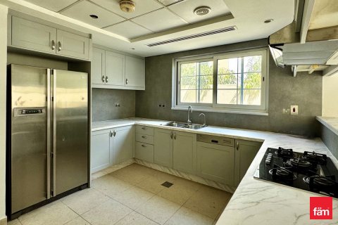 3 bedrooms Villa  No. 117033 9