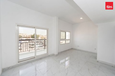 Villa de 4 chambres à Deira, UAE No. 208135 8