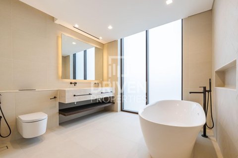 3 bedrooms Villa in Jumeirah Bay Island, UAE No. 85298 9
