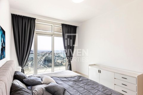 Квартира с 2 спальнями в EMAAR Beachfront, ОАЭ №85274 8
