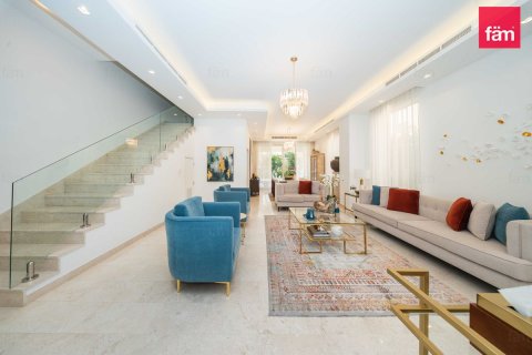 5 bedrooms Villa in Dubai, UAE No. 160966 14