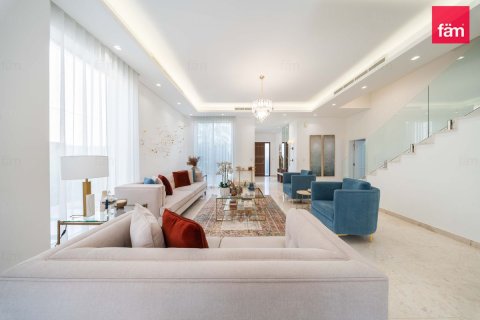 5 bedrooms Villa in Dubai, UAE No. 160966 13