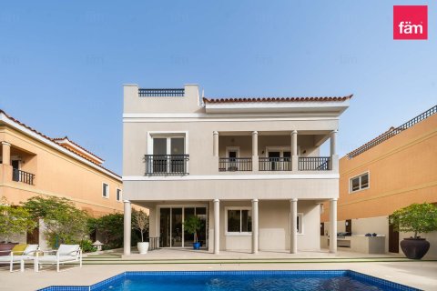 5 bedrooms Villa in Dubai, UAE No. 160966 26