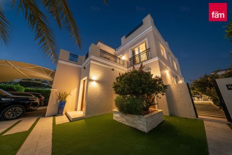 5 bedrooms Villa in Dubai, UAE No. 160966 28