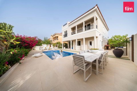 5 bedrooms Villa in Dubai, UAE No. 160966 25