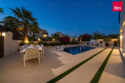 5 bedrooms Villa in Dubai, UAE No. 160966 29