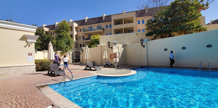 2 bedrooms Apartment in Motor City, UAE No. 165056