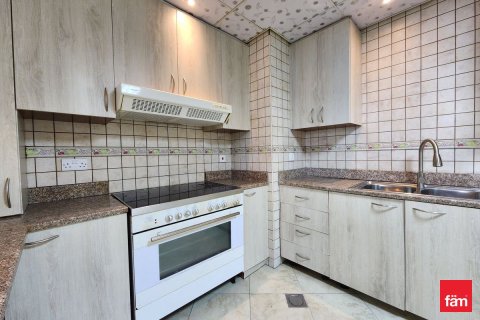 2 bedrooms Apartment in Motor City, UAE No. 165056 14