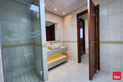 2 bedrooms Apartment in Motor City, UAE No. 165056 22