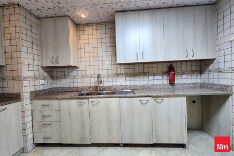 2 bedrooms Apartment in Motor City, UAE No. 165056 19