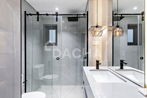 Вилла с 5 спальнями в Jumeirah Islands, ОАЭ №155404 11