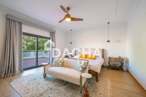 Вилла с 4 спальнями в Meadows, ОАЭ №155407 7