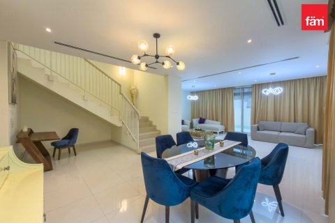 Вилла с 3 спальнями в Дубай, ОАЭ №147801 6